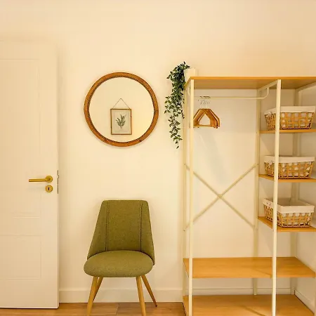Principe Real - Charming With Terrace Апартаменты