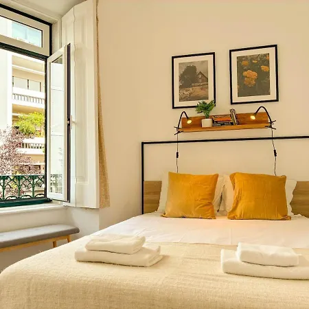 Апартаменты Principe Real - Charming With Terrace *